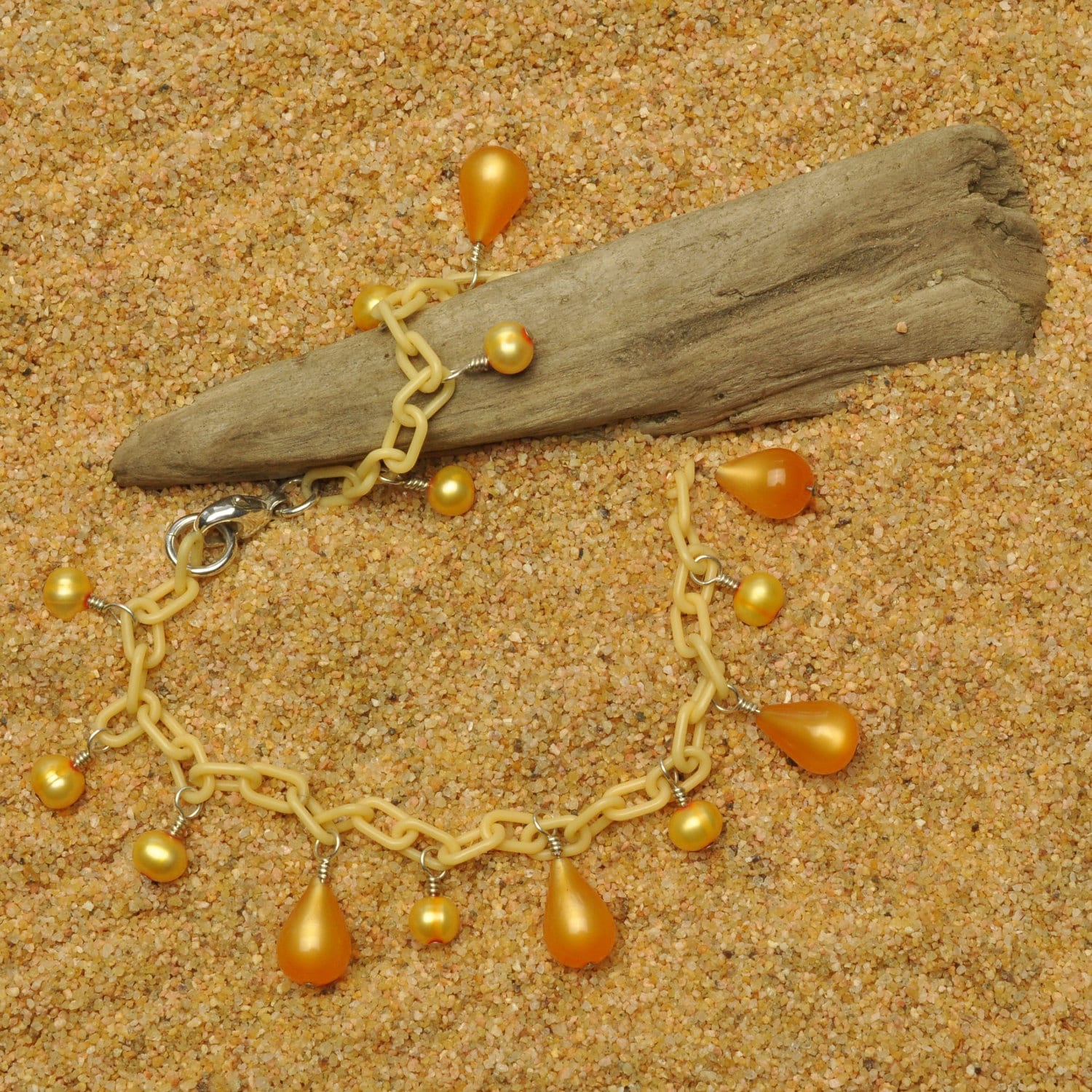 Blass Gelb Fußkettchen Mit Perlen Und Mandarine Tropfen von Bungalow42