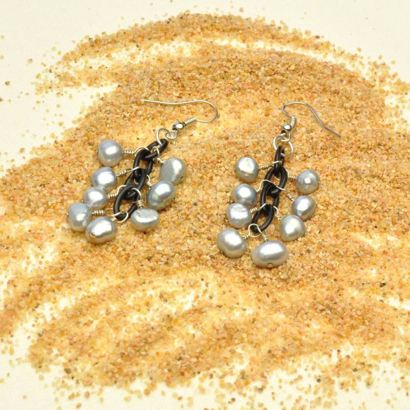 Leichte Graue Perle Ohrringe von Bungalow42