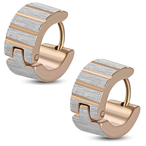 Bungsa Creolen Roségold breit 7mm horizontal gestreift - 1 Paar Klappcreolen Edelstahl (Ohrstecker Ohrringe Ohrhänger Huggie Ohrschmuck Ohrklemmen Damen Frauen Herren Mode) von Bungsa