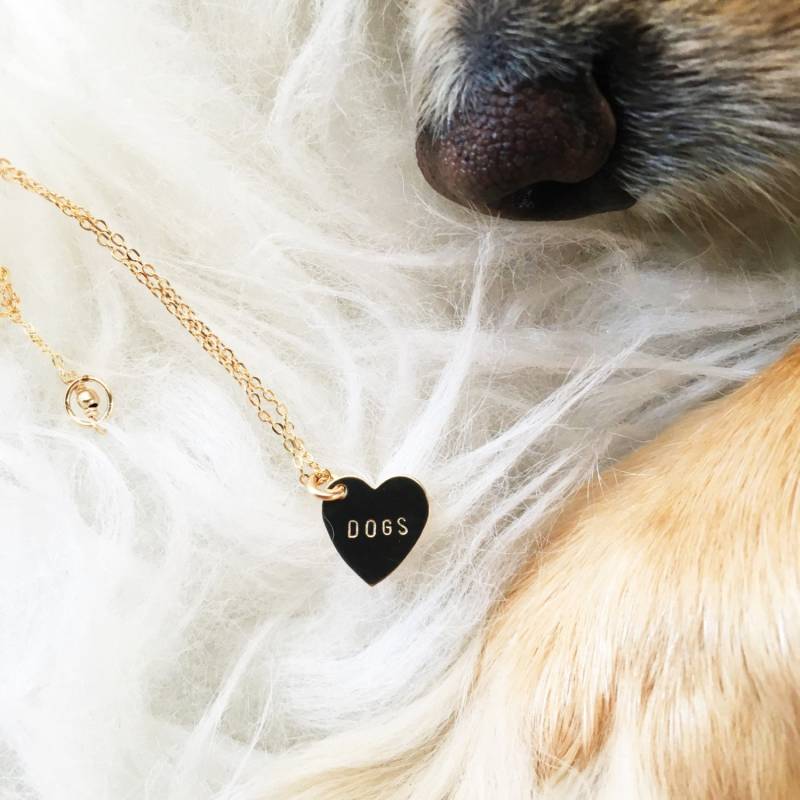 Hunde Herz Anhänger Halskette Hunde Herz Anhänger Halskette von BunniesInLA