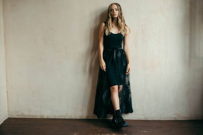 Langer Spitzenrock, Festival Rock, Schwarzer Durchsichtiger Halloween Boho Spitze Durchsichtig Überrock von BunnyStreetCom