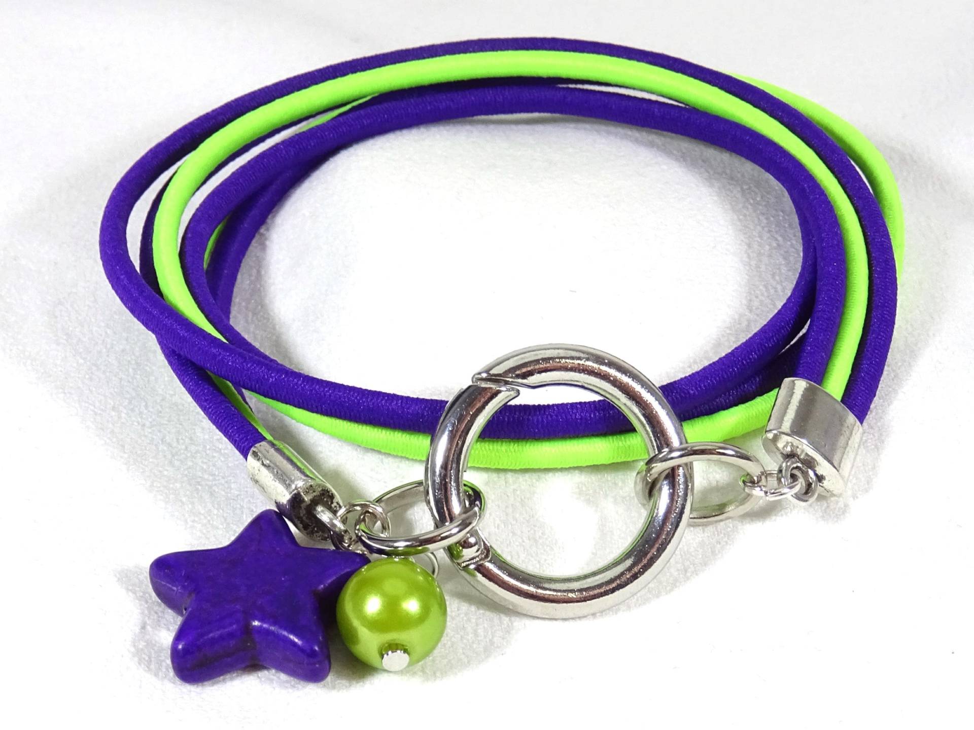 Armband, Anhänger Stern Violett Neon Grün Lila, Wickelarmband, Großer Rund-Karabiner, Handmade By Buntmixxdesign Armband, Anhänger Stern Violett Neon Grün Lila, Wickelarmband, Großer Rund-Karabiner, Handmade By Buntmixxdesign von BuntMixxDesign