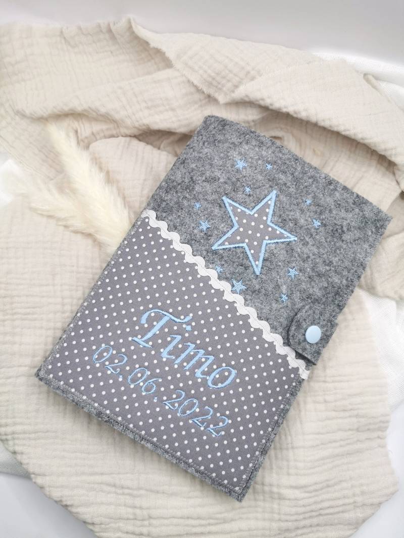 U Heft Hülle, Personalisiert Aus Filz, Untersuchungsheft Mit Geburtsdaten von BuntesStuebchen