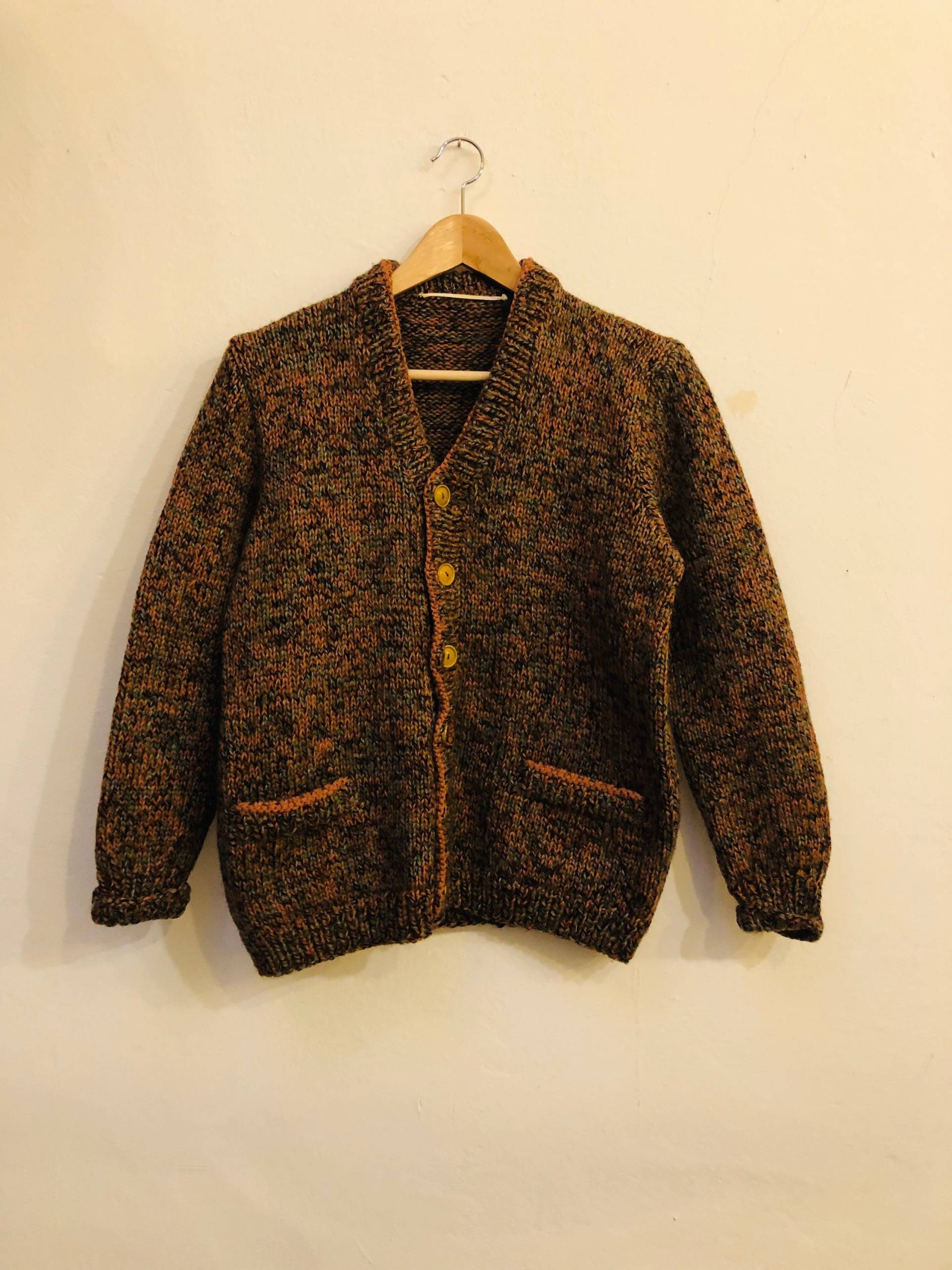 Handgestrickte Vintage Strickjacke, Größe M, Schwer von Buntvintageclothing