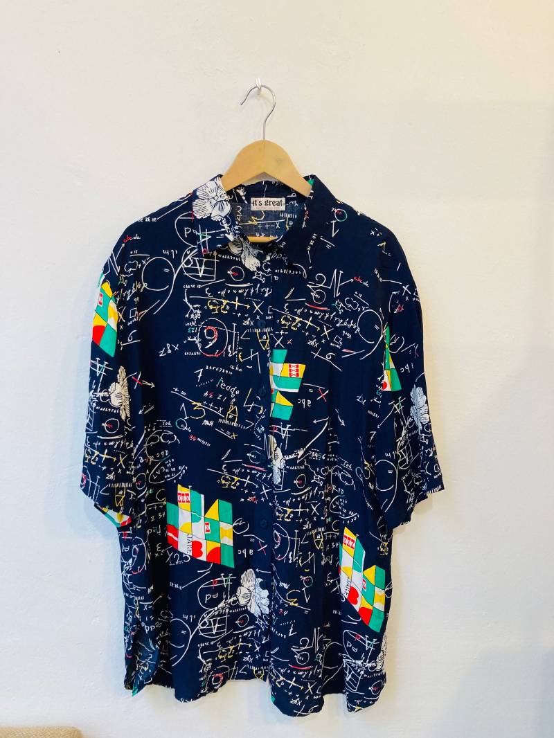 Vintage Bluse, Gr. Xxl, Aus Viskose Vintage Bluse, Gr. Xxl, Aus Viskose von Buntvintageclothing