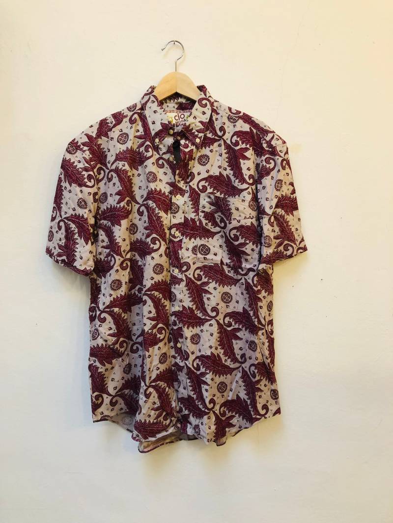 Vintage Hemd Aus Viskose, Grösse M Vintage Hemd Aus Viskose, Grösse M von Buntvintageclothing