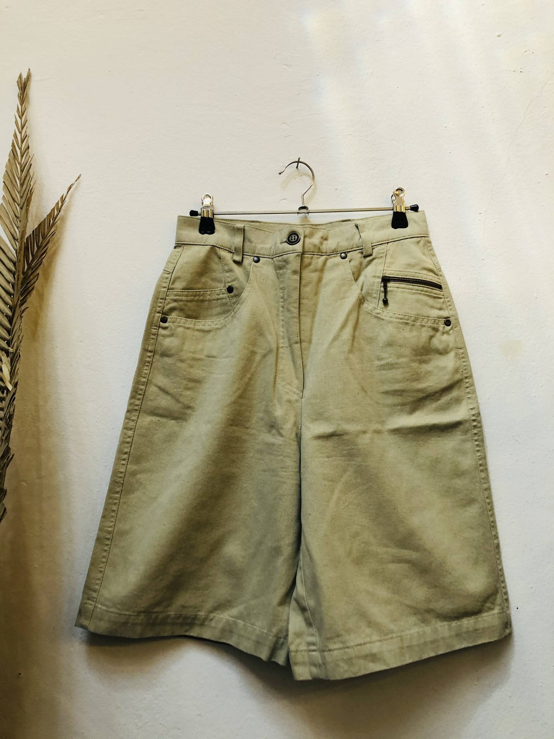 Vintage High Waist Shorts, Größe 36 von Buntvintageclothing