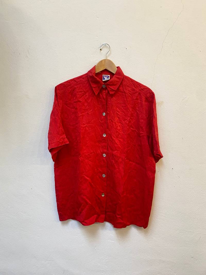 Vintage Seidenbluse, Größe M/L Vintage Seidenbluse, Größe M/L von Buntvintageclothing