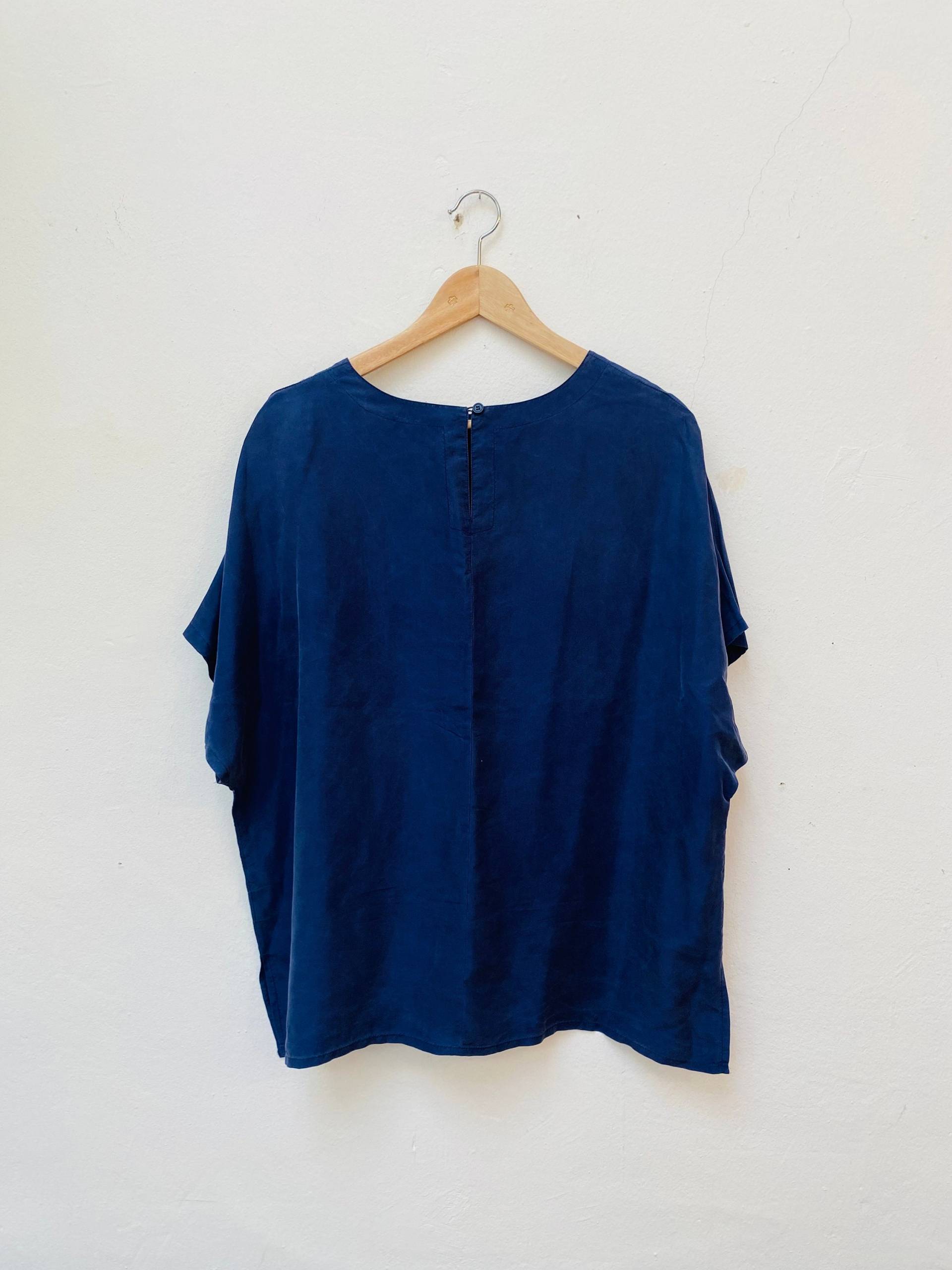 Vintage Seidenbluse, Gr. Xl Vintage Seidenbluse, Gr. Xl von Buntvintageclothing