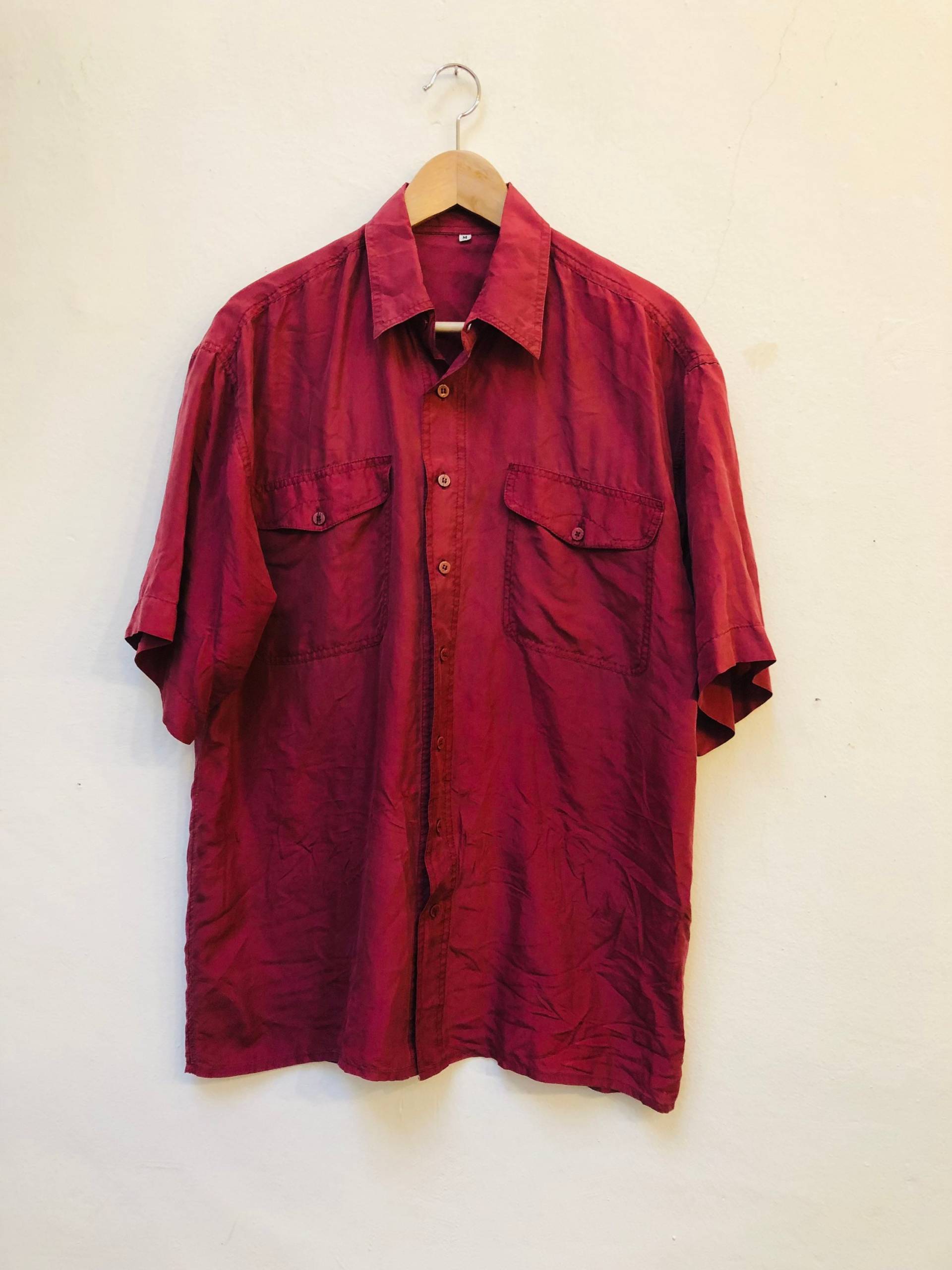 Vintage Seidenhemd, Größe M von Buntvintageclothing