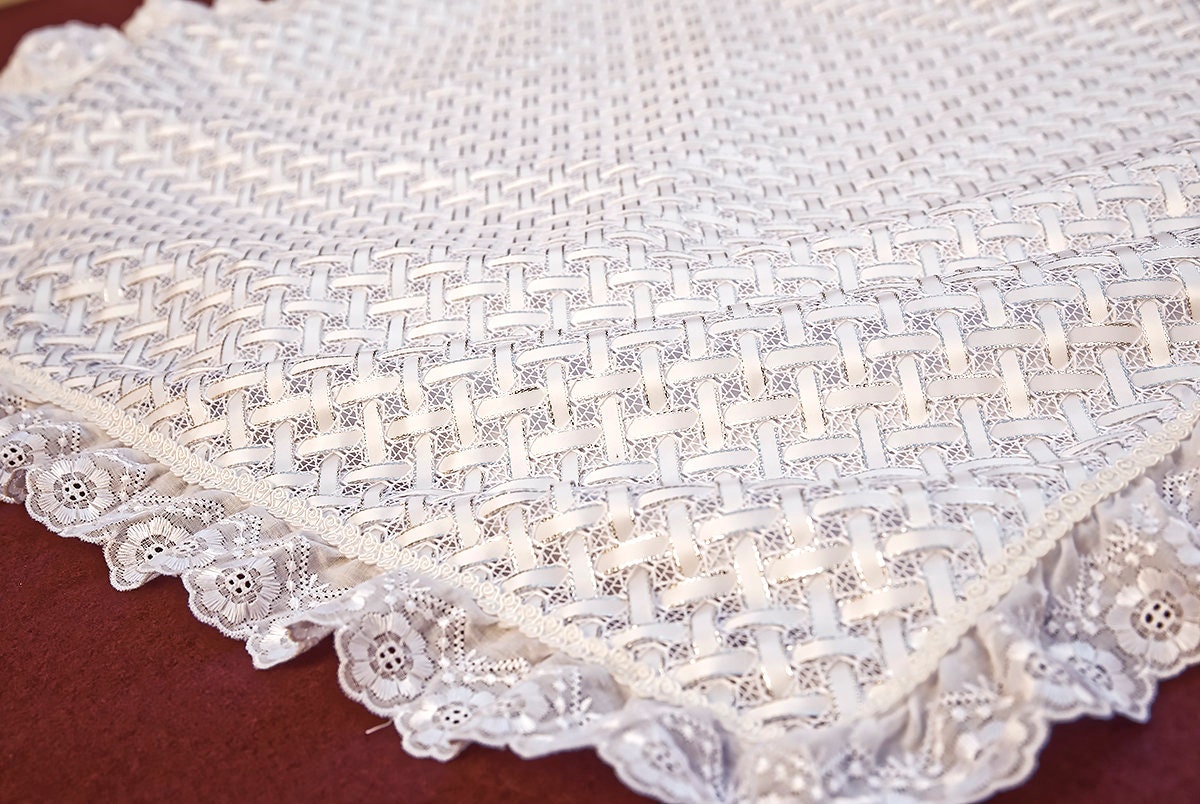 Taufdecke G007 | Taufe Oder Widmung Kuscheldecke Weiß Elfenbein Handarbeit Kinderwagenbezug Handgefertigter Babymantel Taufdecke G007 | Taufe Oder Widmung Kuscheldecke Weiß Elfenbein Handarbeit Kinderwagenbezug Handgefertigter Babymantel von Burbvus