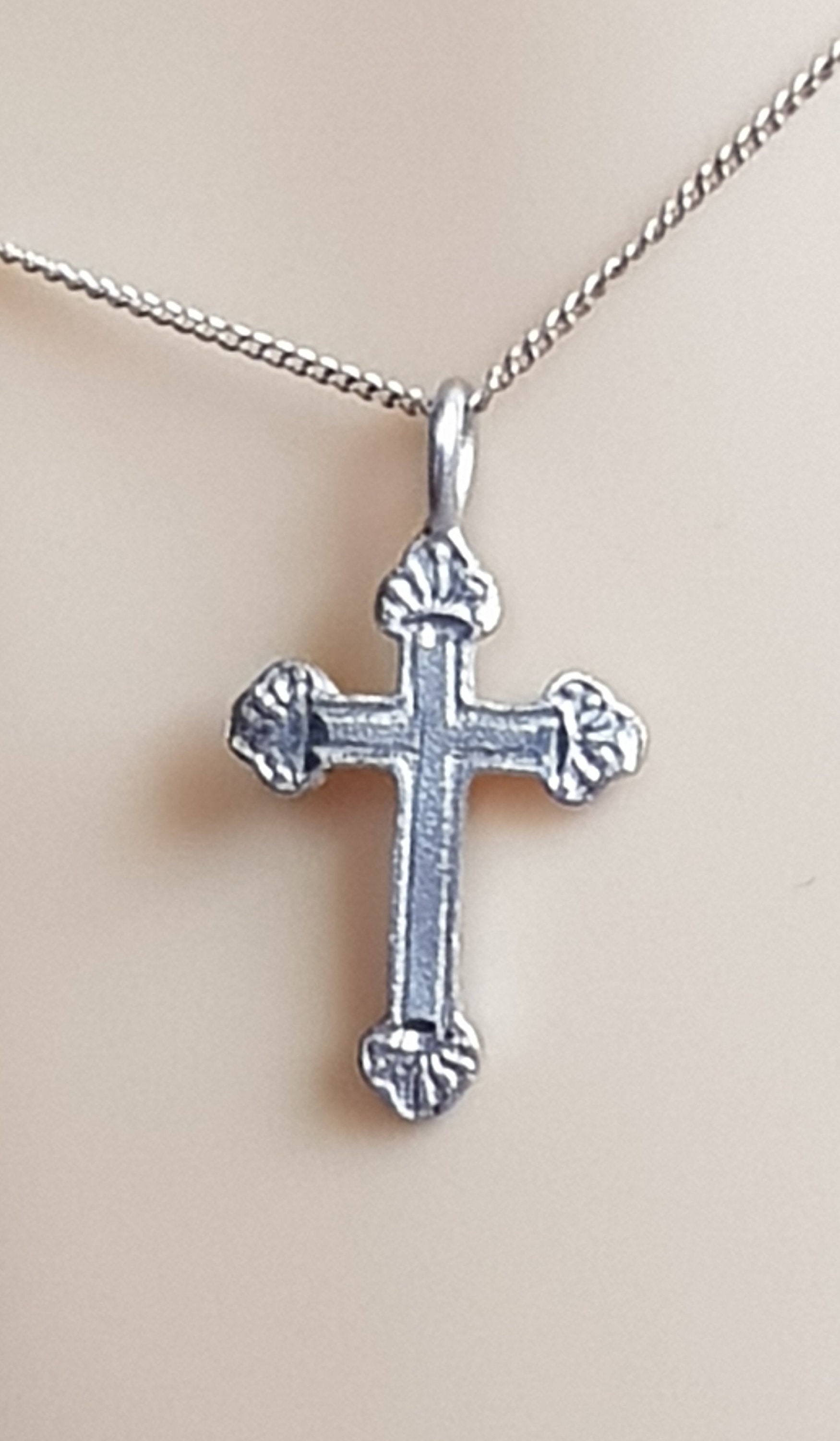 Kommunionkreuz, Kreuz-Anhänger Zur Kommunion Firmung, Silberkette Mit Kreuz, Kreuz-Kette 925 Sterling Silber, Religiöser Halsschmuck von BurgisKlunkerkiste