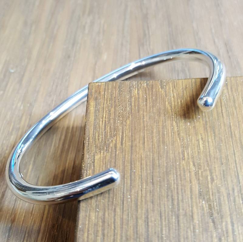 Handgemachter Sterling Silber Torque Armreif - Schweres Herren Armband Handgemachter Sterling Silber Torque Armreif - Schweres Herren Armband von BurkmarJewellery