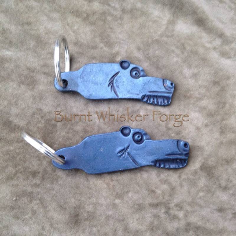 Bär Schlüsselanhänger, Tier Schmied Eisenschlüssel Halter, Autoschlüsselring, Burntwhiskerforge Bär Schlüsselanhänger, Tier Schmied Eisenschlüssel Halter, Autoschlüsselring, Burntwhiskerforge von BurntWhiskerForge
