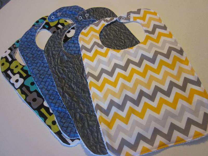 Made To Order - Special Bib Jugend Oder Erwachsene Mit Saugfähigem Frottee Zurück von BurpieBundles