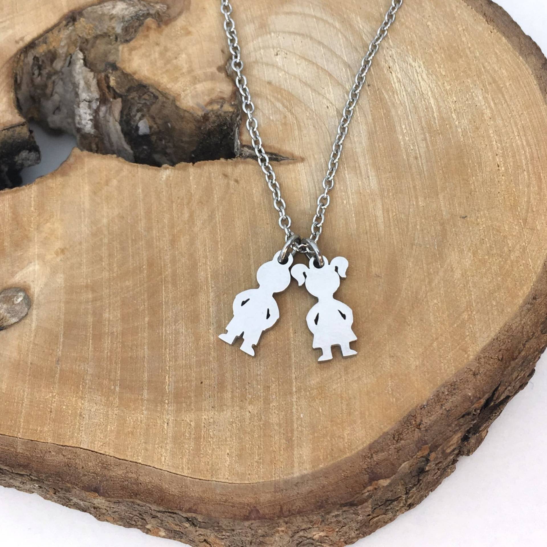 Personalisierte Familie Charm Halskette Niedliche Personalisierte Charms Muttertag Benutzerdefinierte Handgemachte Schmuck Spezielle Geschenke Mama von ButlerAndGrace