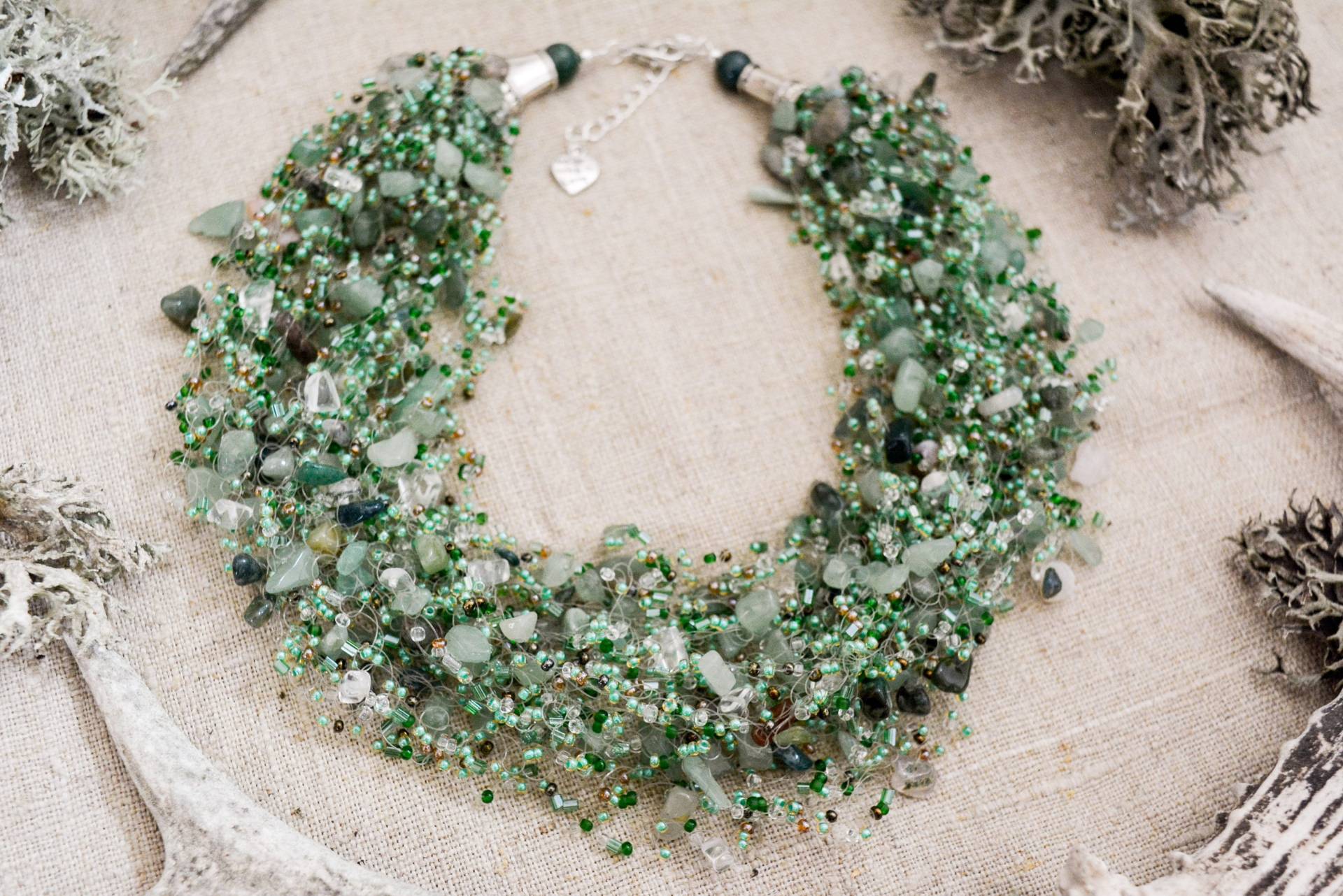 Grün Aventurin Halskette, Statement Natursteine Schmuck, Multistrand Perlen Flexible Lätzchen Luftig Gehäkelte Schmuck Grün Aventurin Halskette, Statement Natursteine Schmuck, Multistrand Perlen Flexible Lätzchen Luftig Gehäkelte Schmuck von ButtercupGoods