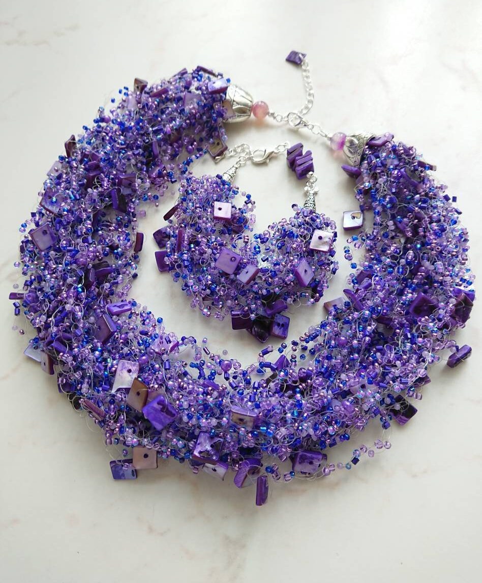 Luftige Perlen-Halskette/Armband, Violettes Schmuck-Set, Gehäkelte Halskette, Brautjungfer Halsketten-Set Luftige Perlen-Halskette/Armband, Violettes Schmuck-Set, Gehäkelte Halskette, Brautjungfer Halsketten-Set von ButtercupGoods