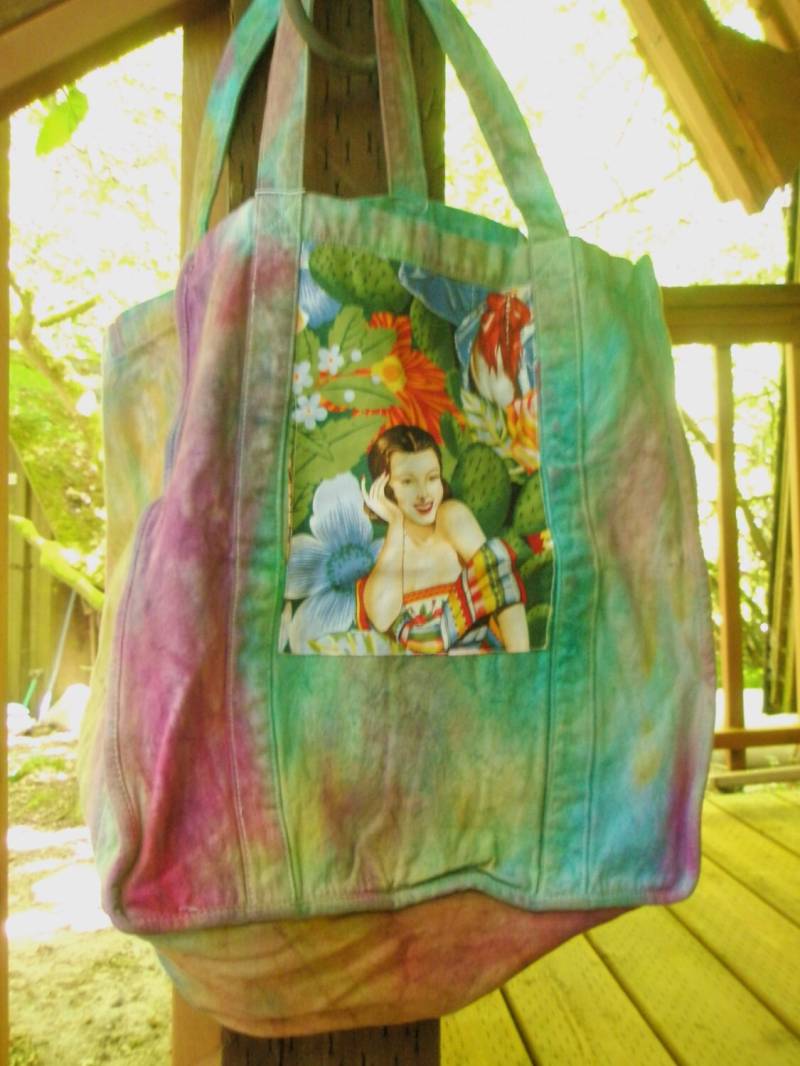 Senorita Embellished Dyed Canvas Tote Bag Senorita Embellished Dyed Canvas Tote Bag von ButterfliesOfDoom