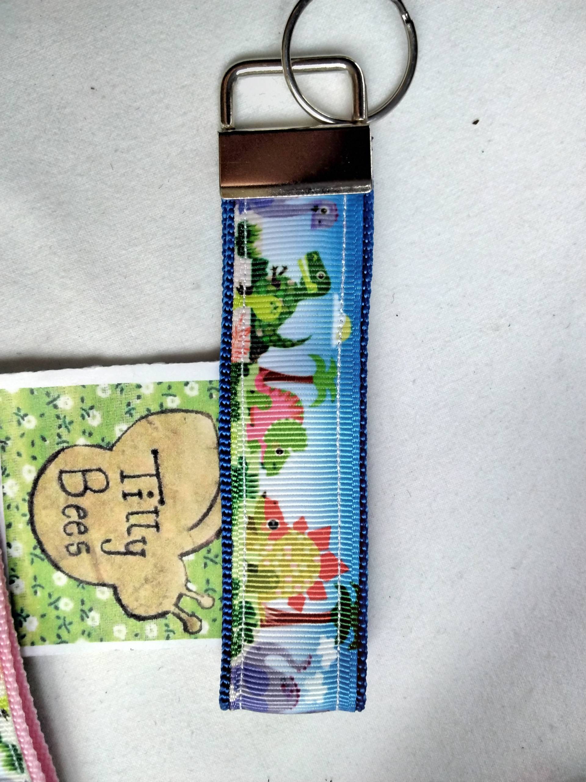 Dinosaurier Anhänger Handgemacht Schlüsselanhänger Kinder Lesetasche Daumen Schlüsselring Reißverschluss Pull Bag Tag Geburtstag Geschenk Party von ButterflyCabin