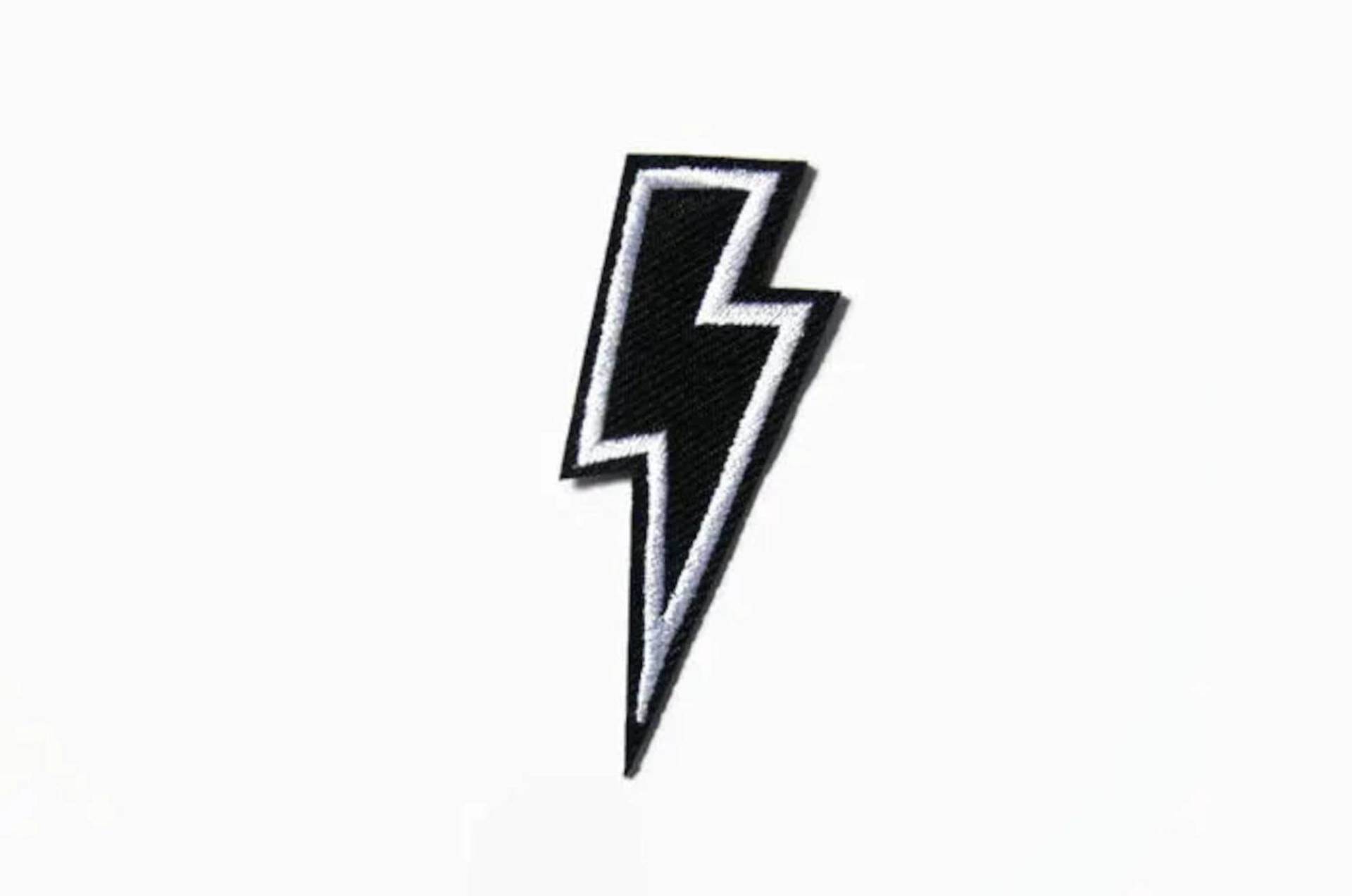 Donnerkeil Aufnäher Bolt Flash 3 cm X 7 Aufbügler Blitz Applikation Gesticktes Eisen Donnerkeil Aufnäher Bolt Flash 3 cm X 7 Aufbügler Blitz Applikation Gesticktes Eisen von ButtonCool