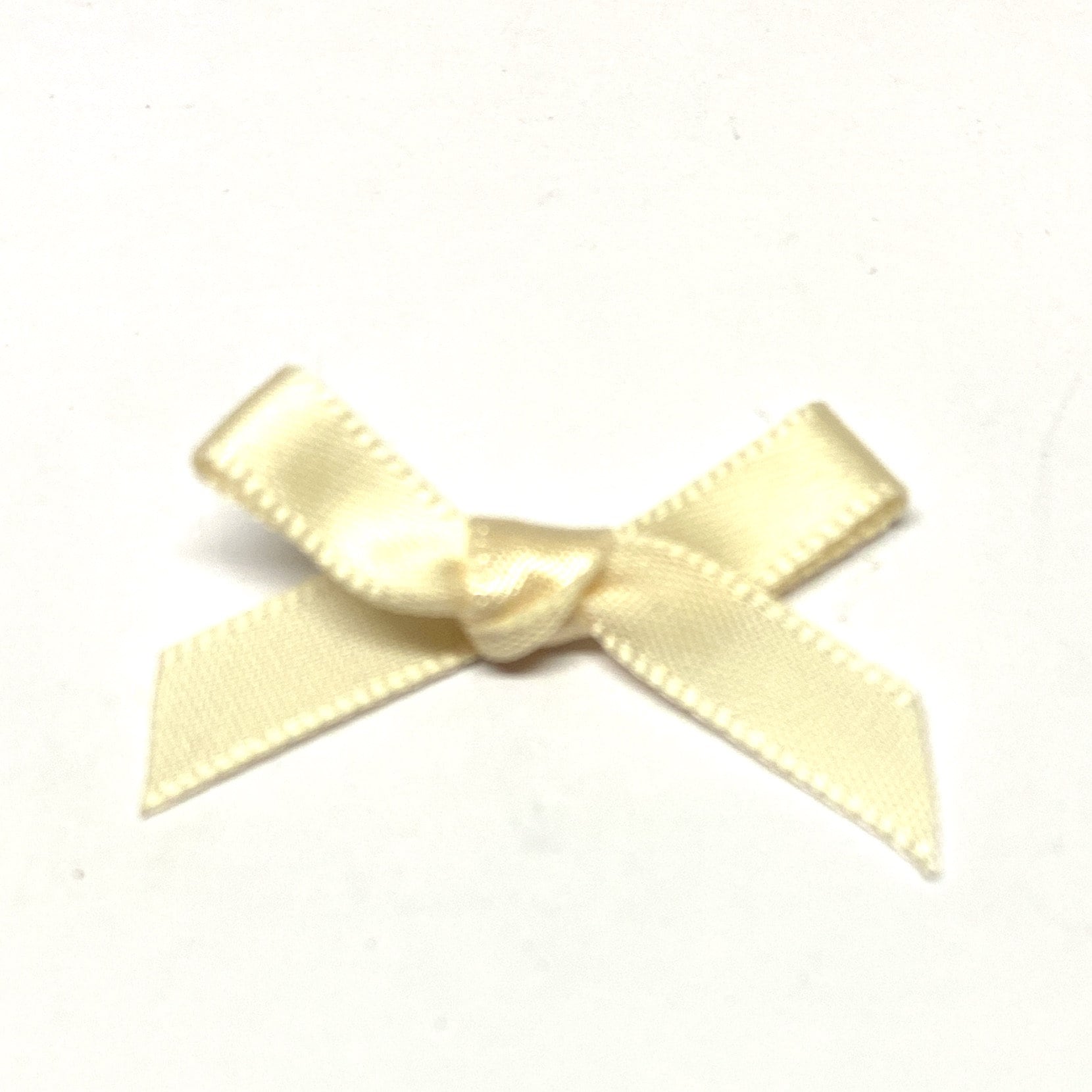 20 Bögen Aus Satinband in Elfenbeinfarbe 7 Mm Vorgebundene Verzierungen von Buttonsheduk