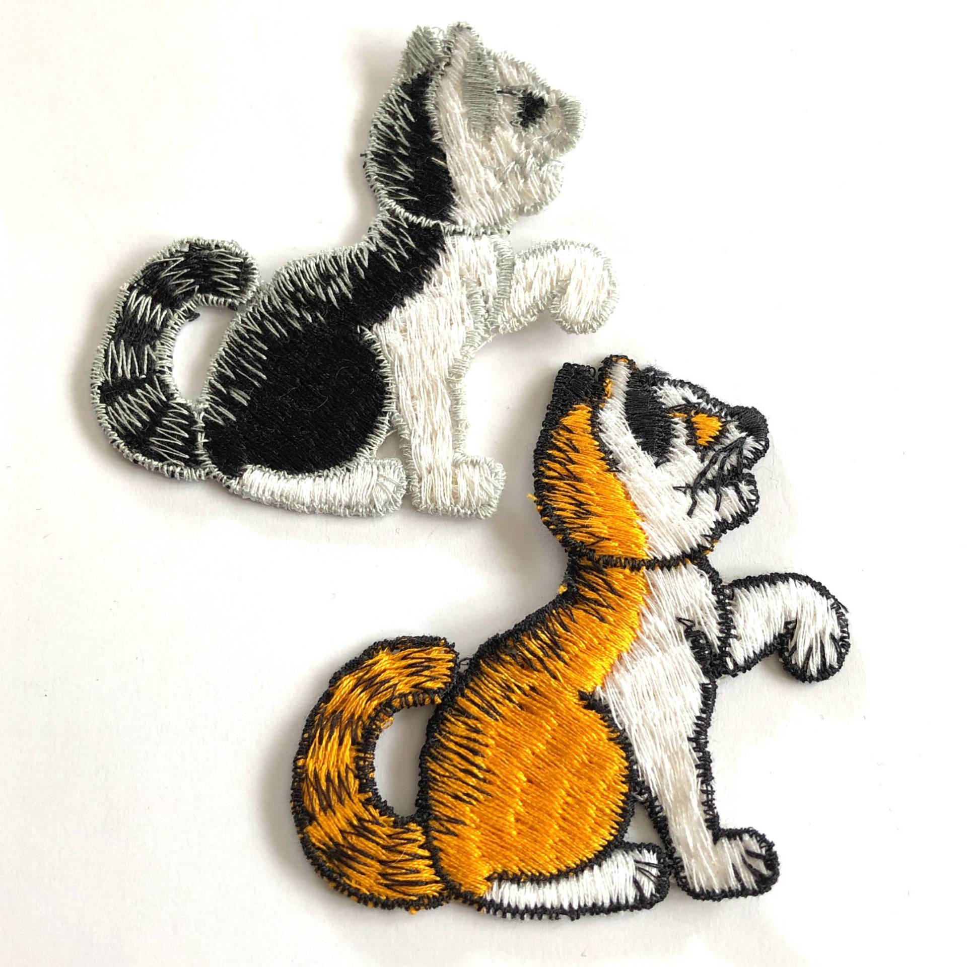 Gestickte Katzen-Applikation Getigerte Applikation Zum Aufnähen | 6 cm von Buttonsheduk