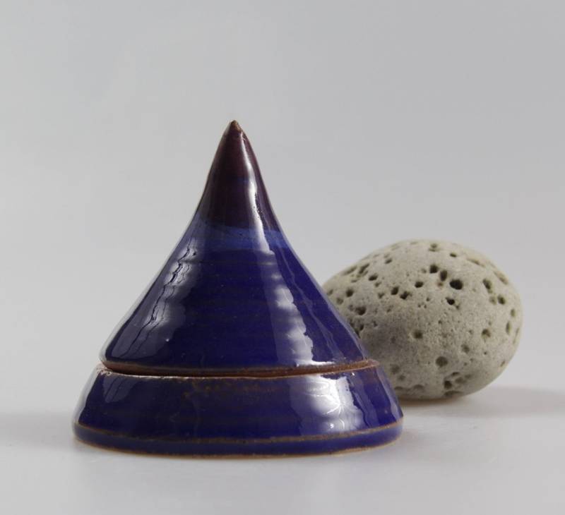 Schmuckdose "Erloschener Vulkan, Von Hand Gefertigt Aus Keramik Schmuckdose "Erloschener Vulkan, Von Hand Gefertigt Aus Keramik von BuxhausDesign