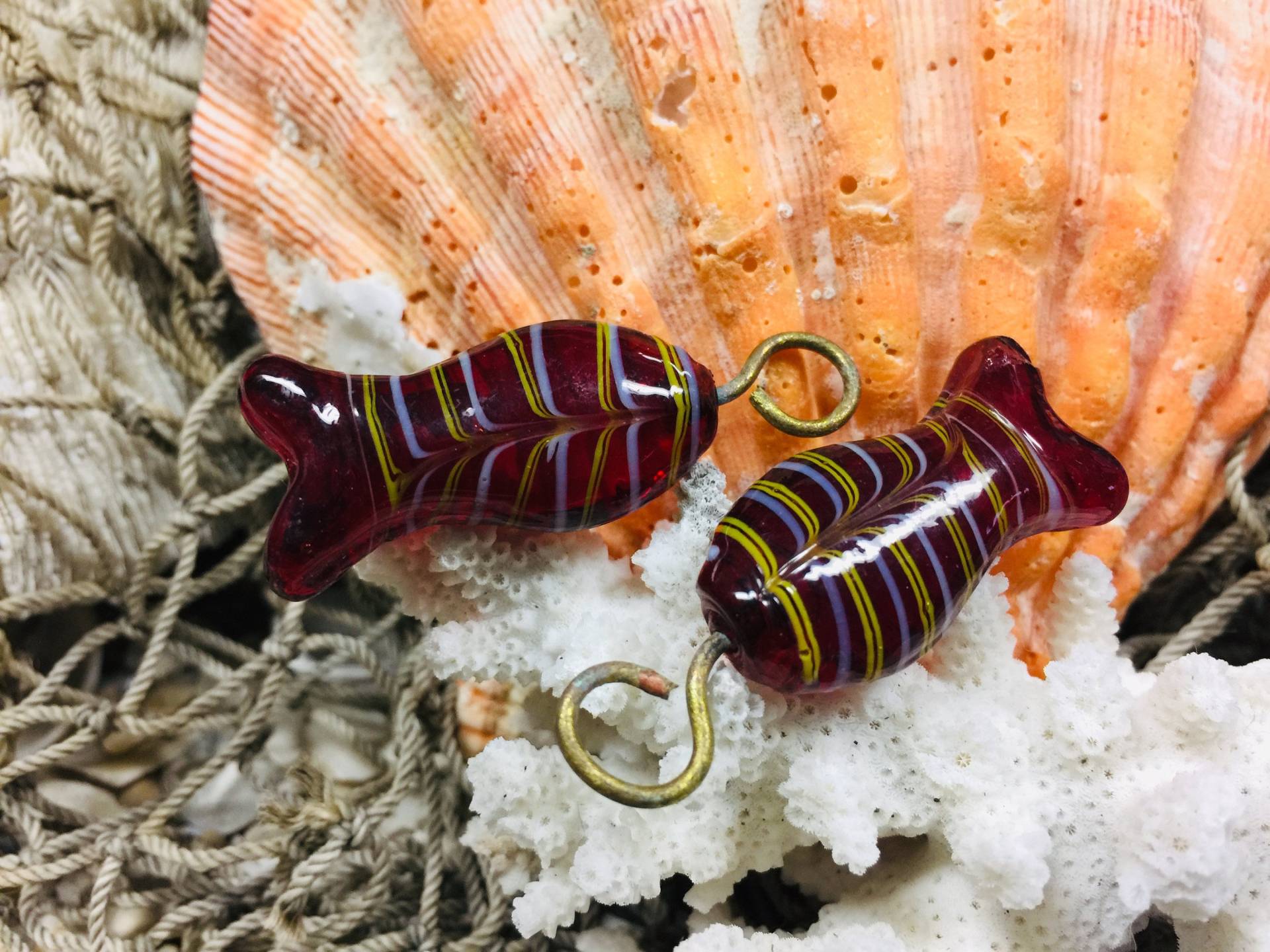 2 Grosse Chunky Roter Fisch Glas Anhänger/Charms Lamp Work. {A3-12#00093} von BuyAFairytale