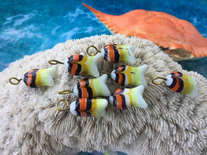 6 Stück Grosse Fisch Glas Anhänger/Charms Lamp Work.{C5-95#00855} von BuyAFairytale