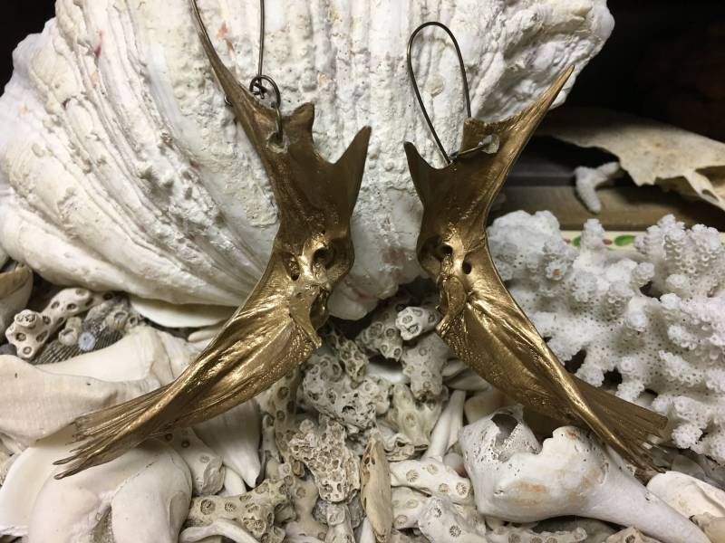 Gold Fischgräten Ohrringe Wild Bayou Style, Naturschmuck von BuyAFairytale