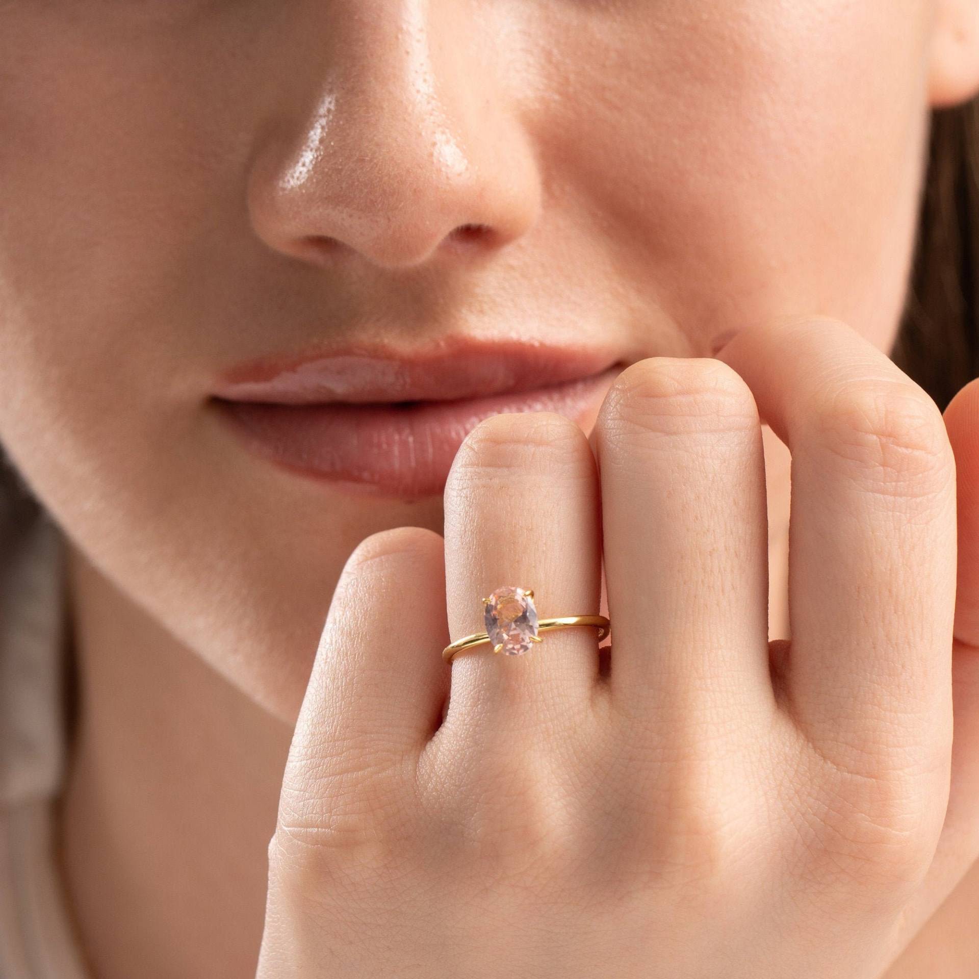 14K Morganit Verlobungsring, 6 8 Mm Solitär Oval, Massiv 18K Weißgelb Roségold, Jubiläumsgeschenk, Zierlicher Goldring von BuyArtJewels