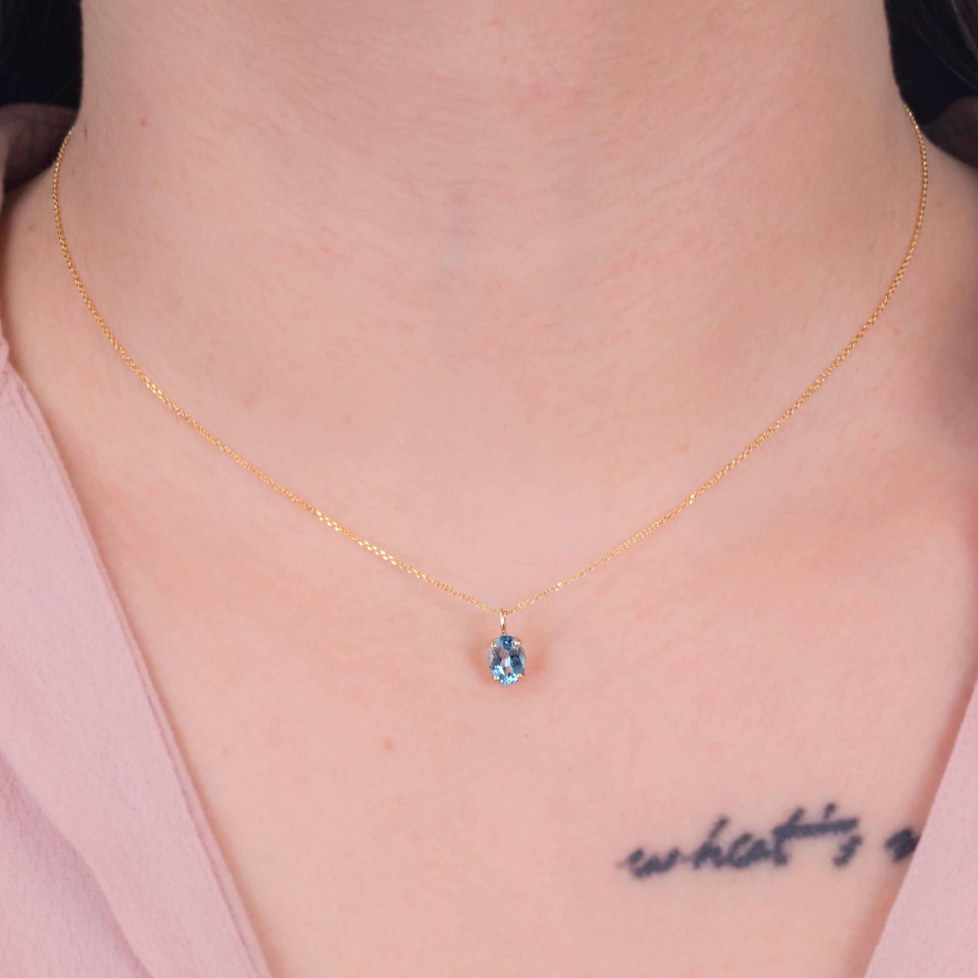 Oval Mineral Blautopas Solitär Goldkette, Dezember Birthstone Halskette, Zierliche Halskette Geschenk Für Sie von ByGema