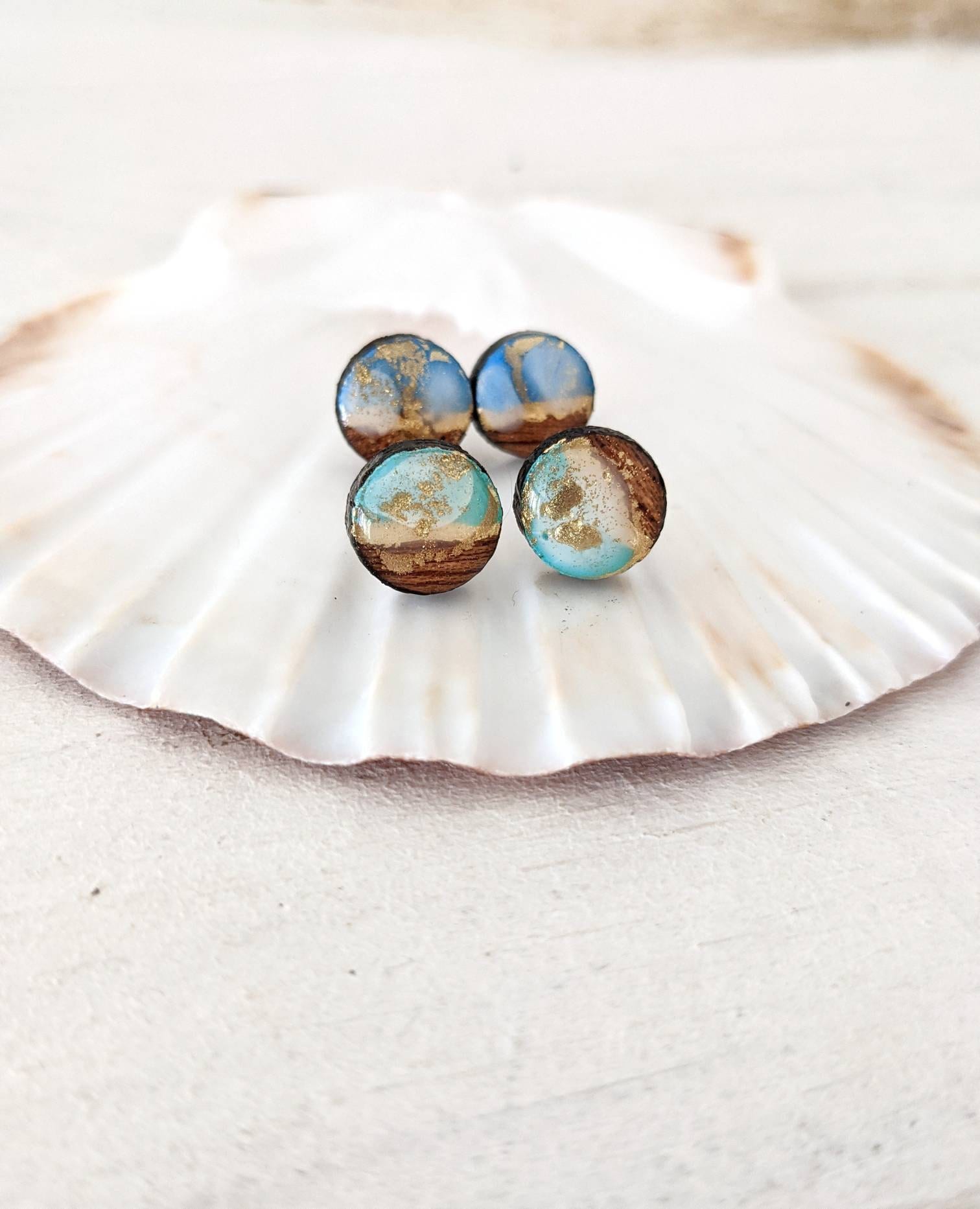 Holzchips Blau Und Grün Marmoriert Lackiert - Edelstahl Oder 925 Silber Nagel von ByHeloise