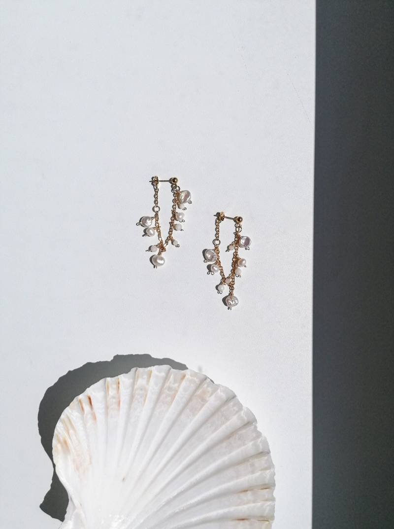 Gold Keshi Perle Baumeln Ohrringe Mondstein Boho Hochzeitsschmuck von ByIsabelleDesign