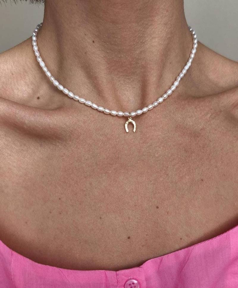 Hufeisen Perlenkette 14K Gold Filled Glücksbringer von ByIsabelleDesign