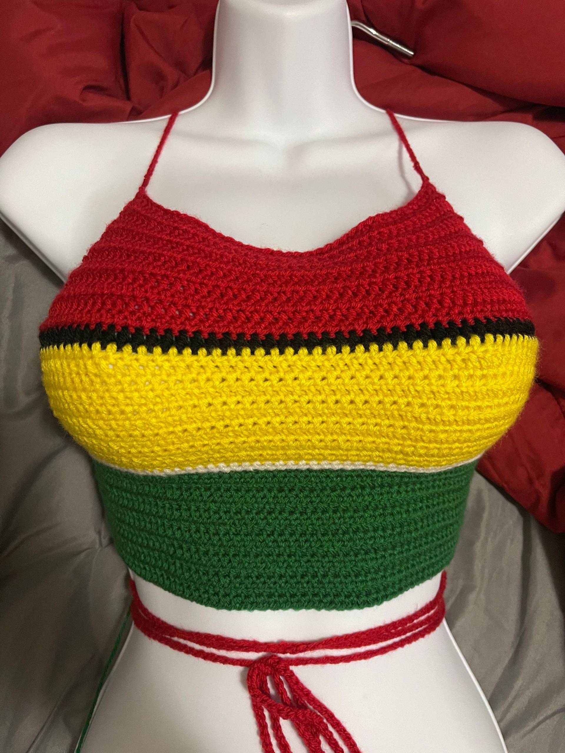 Guyana Crop Top von ByJaswithlove