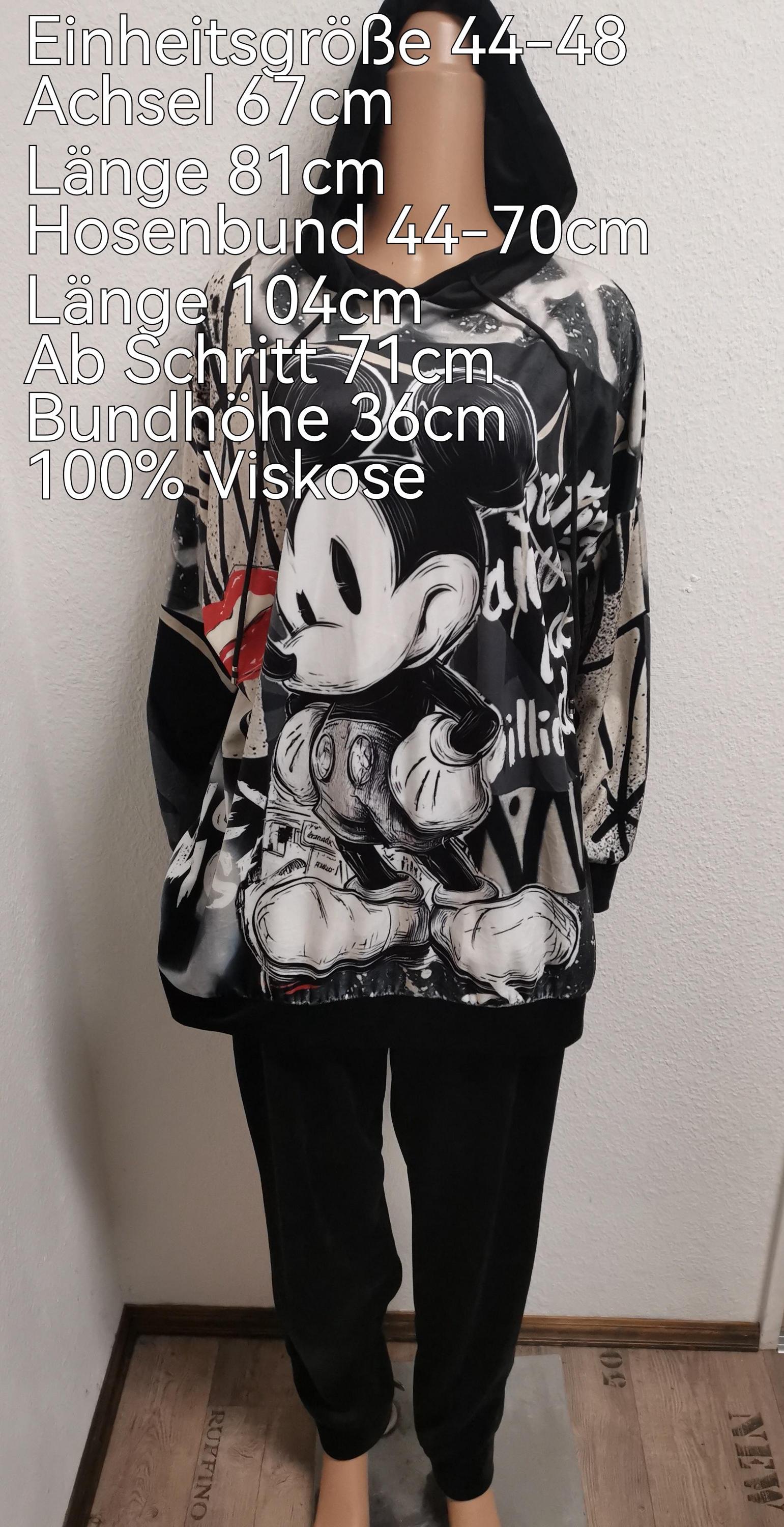 Mickey Mouse Samt Jogginganzug Größe 44-48 Mickey Mouse Samt Jogginganzug Größe 44-48 von ByKleiderstubeNixxs