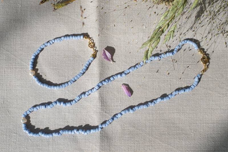 Perlenkette Glasperlen Und Süsswasserperle, Hellblau // "Pippa" Silber, Vergoldet //Millasketten von ByMillak