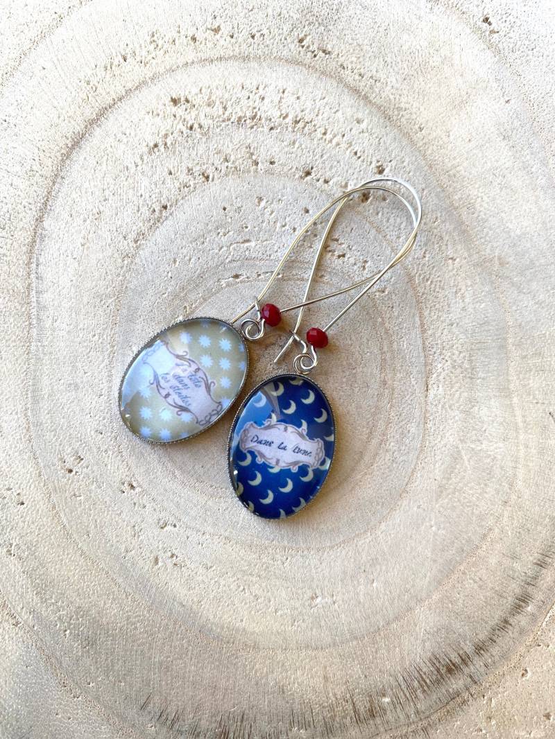 Ovale Cabochon-Ohrringe, Arabesken, Mond, Sterne, Ungleichmäßig von ByMinily