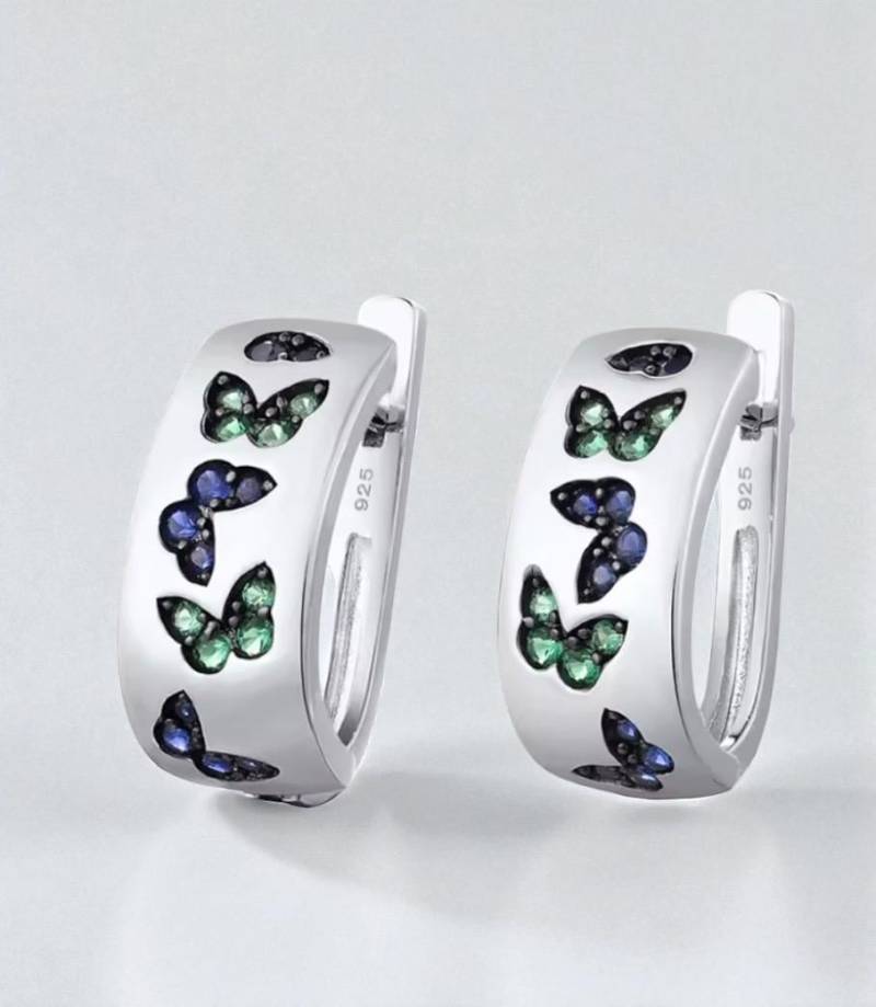 925 Silber Ohrringe Mit Funkelnden Blauen Und Grünen Spinell - Zartes Schmetterling Design 925 Silber Ohrringe Mit Funkelnden Blauen Und Grünen Spinell - Zartes Schmetterling Design von ByMoonJewels