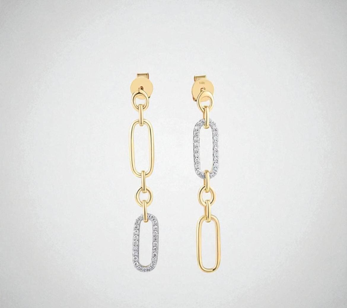 Funkelnde Diamantkettenohrringe Aus Massivem 14K Gold Jeden Tag Luxusgeschenk Funkelnde Diamantkettenohrringe Aus Massivem 14K Gold Jeden Tag Luxusgeschenk von ByMoonJewels