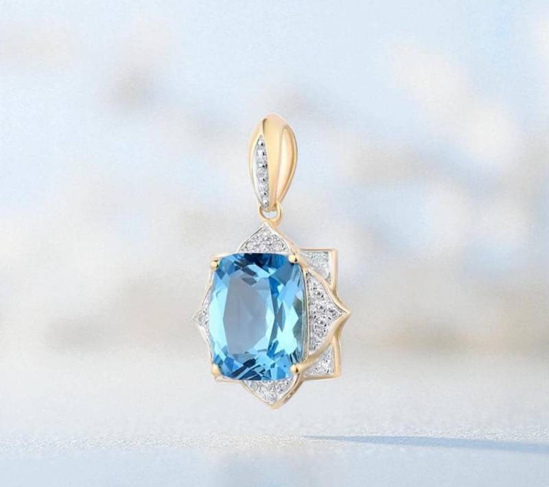 strahlende Blautopas & Diamant 14K Gelbgold Anhänger Halskette strahlende Blautopas & Diamant 14K Gelbgold Anhänger Halskette von ByMoonJewels