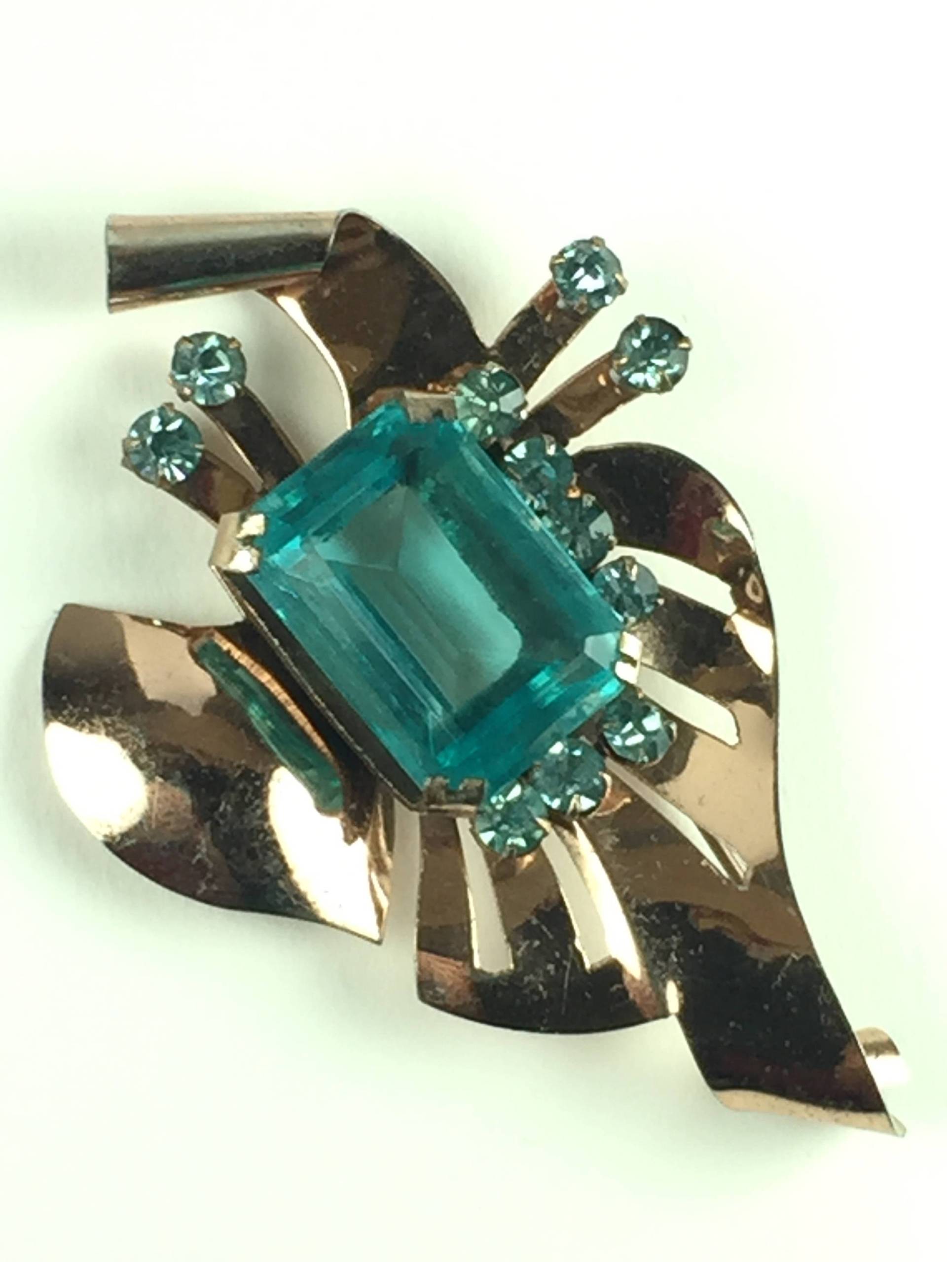 Vintage Designer Broscheglamourart Deco 1940Ersterling Silber Roségold Strass Aqua Blau Vintage Designer Broscheglamourart Deco 1940Ersterling Silber Roségold Strass Aqua Blau von ByPompadours