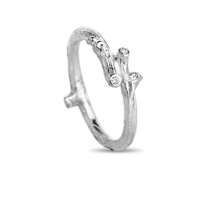 Silber Zweig Ring Mit Zwei Brillanten Silber Zweig Ring Mit Zwei Brillanten von ByRoseBerlin