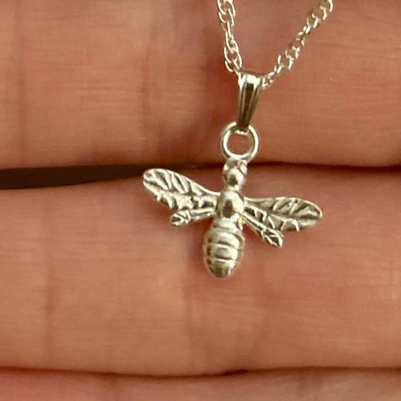 sterling Silber Hummel Anhänger - Biene Halskette, 18 "'kette sterling Silber Hummel Anhänger - Biene Halskette, 18 "'kette von BySaraJewellery