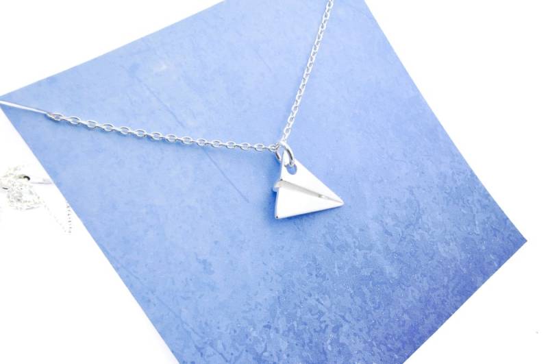 Papierflieger Kette, Sterling Silber Origami Flugzeug, Geschenk Für Sie von BySendiJewelry