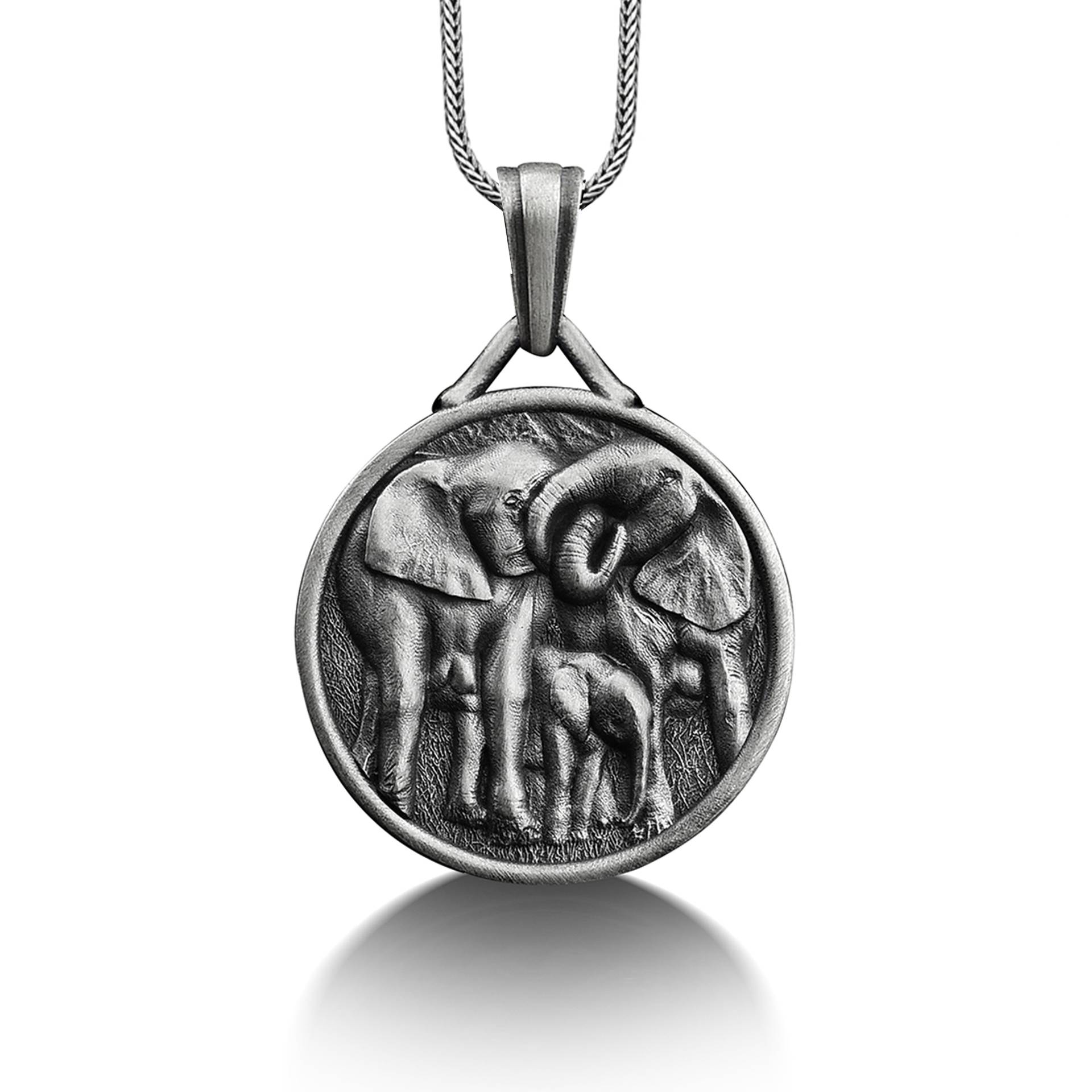 Elefantenfamilie Medaillon Halskette in 925 Silber, Personalisierter Elefanten Anhänger Mit Individuellem Namen, Spirituelle von BySilverStone