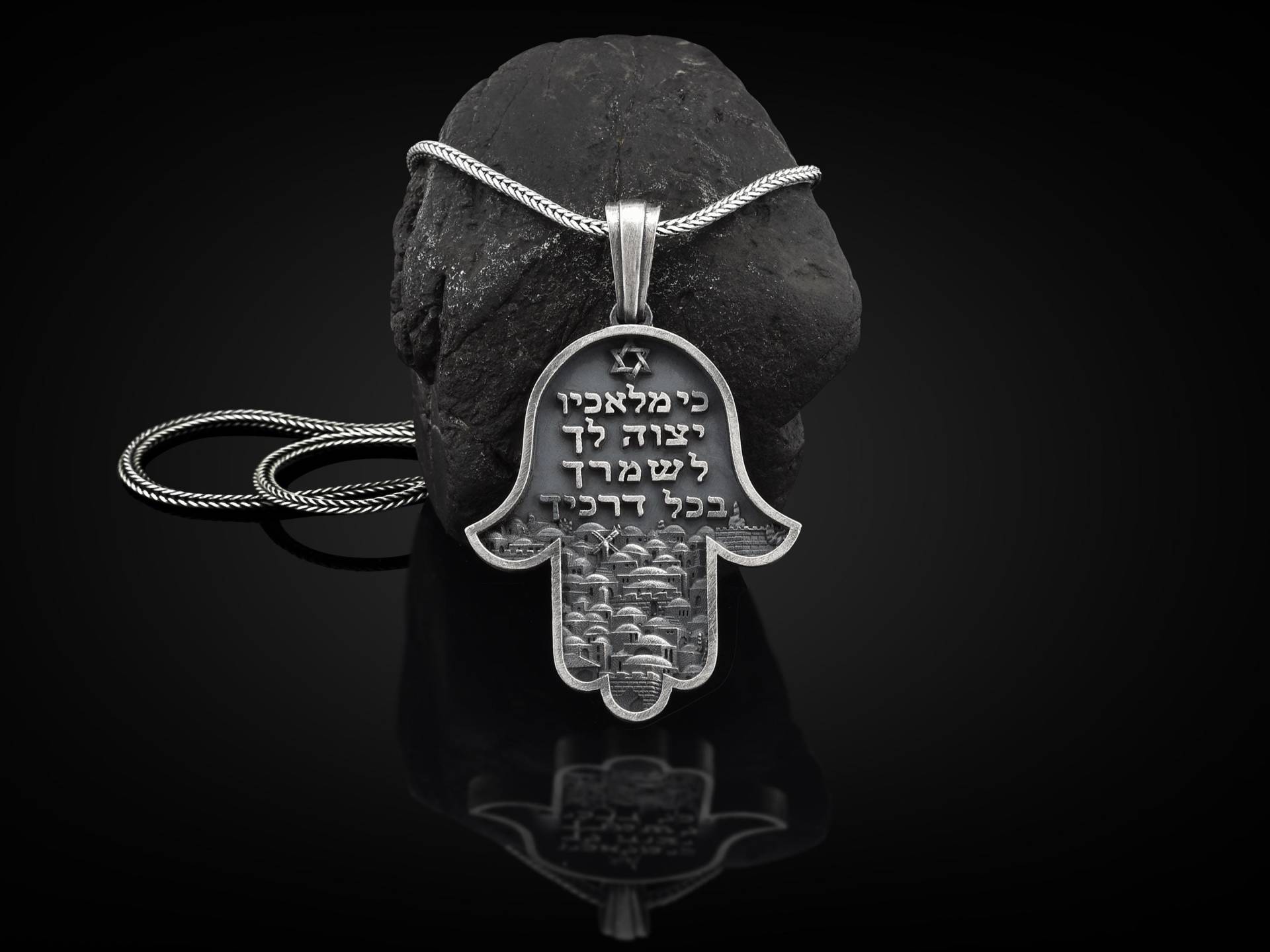 Jerusalem in Hamsa Handgemachte Sterling Silber Männer Charm Halskette, Hand Schmuck, Der Fatima Anhänger, Christian Halskette von BySilverStone