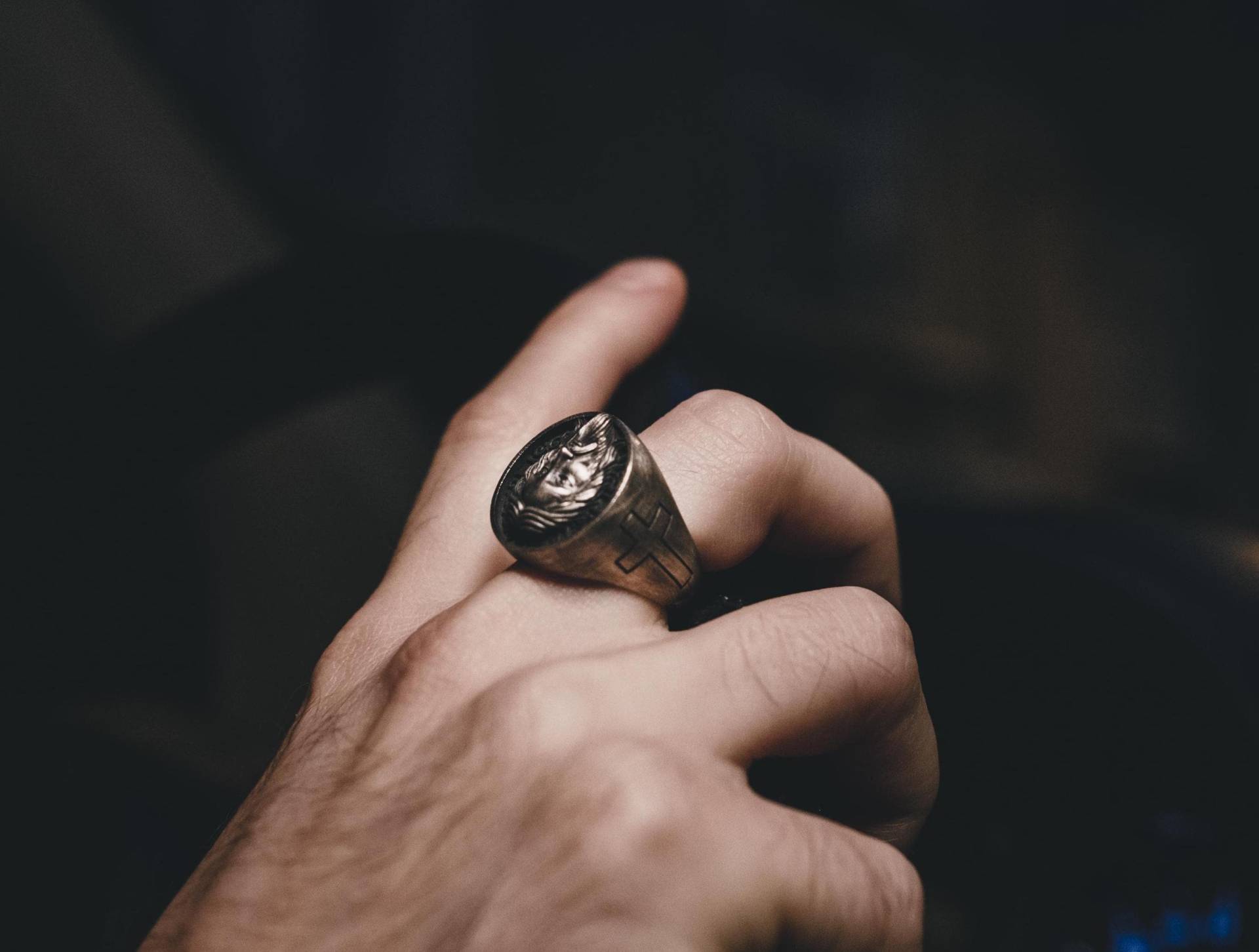 Jesus Kopf Siegelring Für Männer in Sterling Silber, Einzigartiger Herren Christian, Religiöser Ring Mit Kreuz von BySilverStone